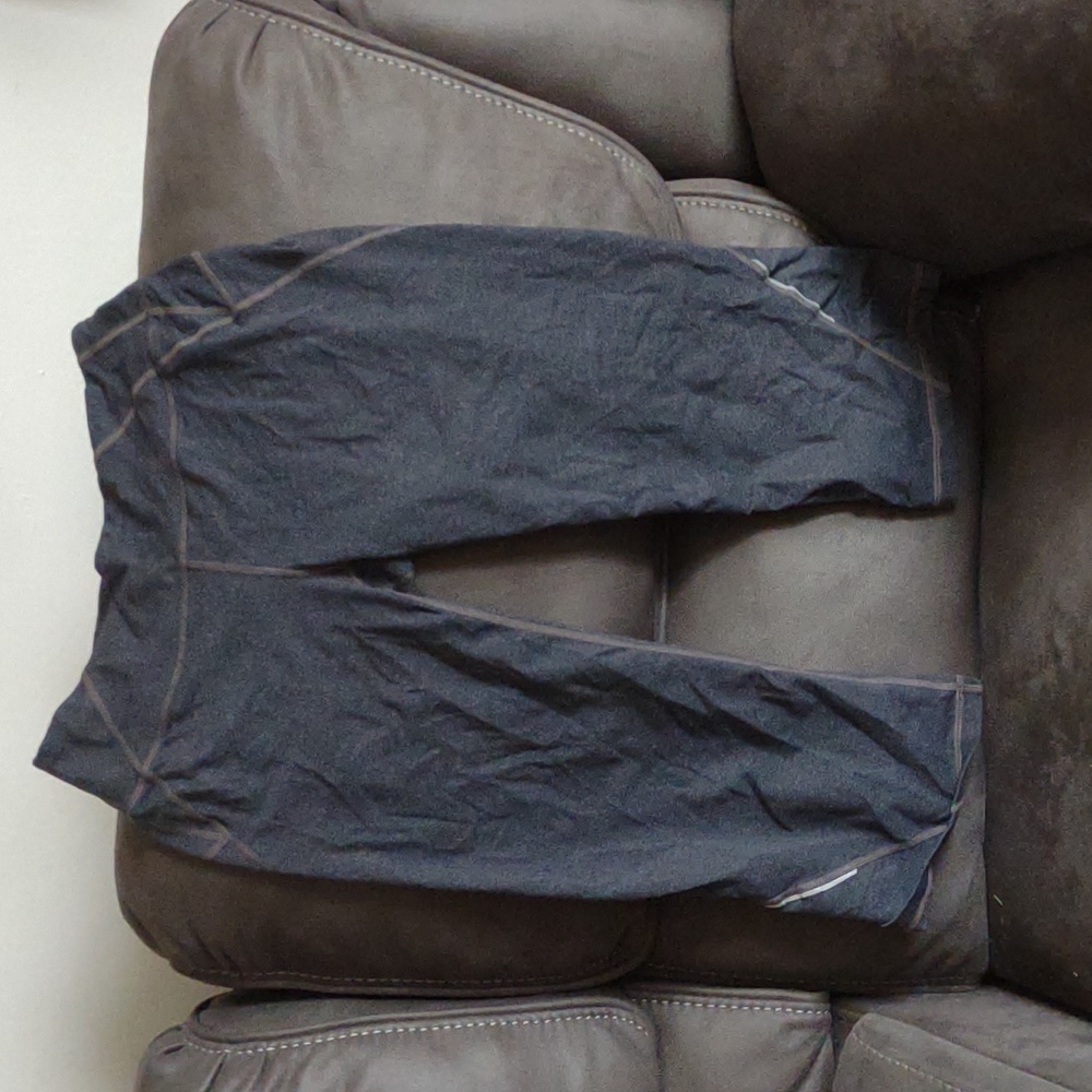 Athletica athlete capri pants